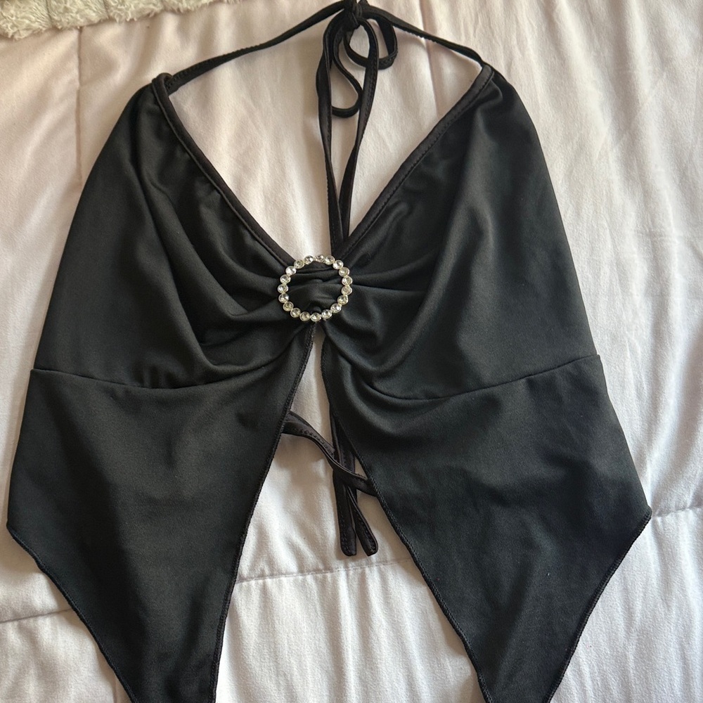 SHEIN Black Halter Crop Top with Rhinestone Ring